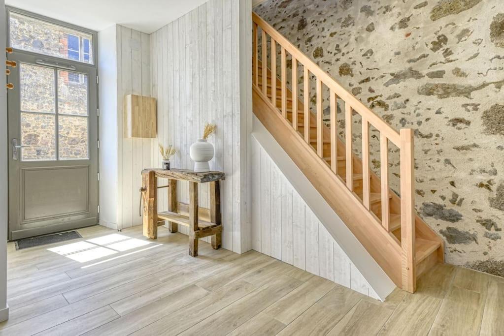 De L'etoile, Maison Renovee A 18min Du Puydufou